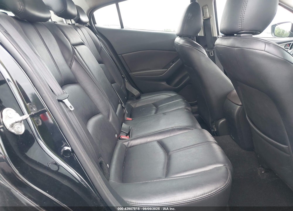 2018 MAZDA 3 VIN: 3MZBN1V3XJM244110