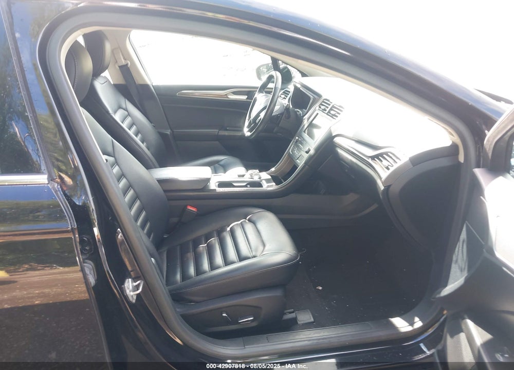 2019 FORD FUSION VIN: 3FA6P0CD7KR269416
