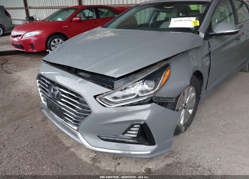 2019 HYUNDAI SONATA HYBRID VIN: KMHE24L33KA093506