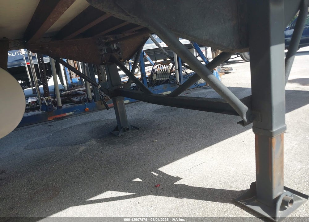 2001 TRAILMOBILE REFRIGERATED TRAILER VIN: 1PT01ANH518001665