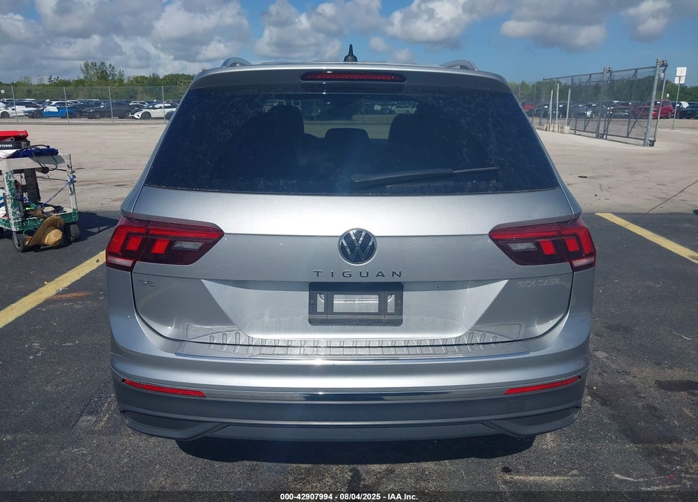 2023 VOLKSWAGEN TIGUAN VIN: 3VV3B7AX7PM116445