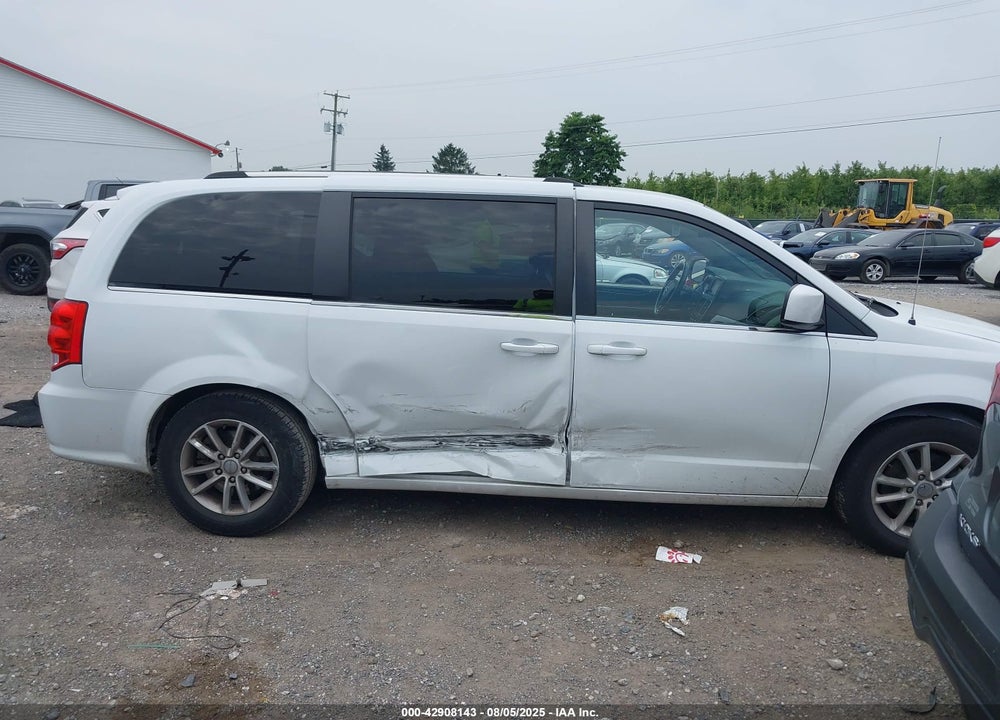 2019 DODGE GRAND CARAVAN SXT VIN: 2C4RDGCG3KR755357
