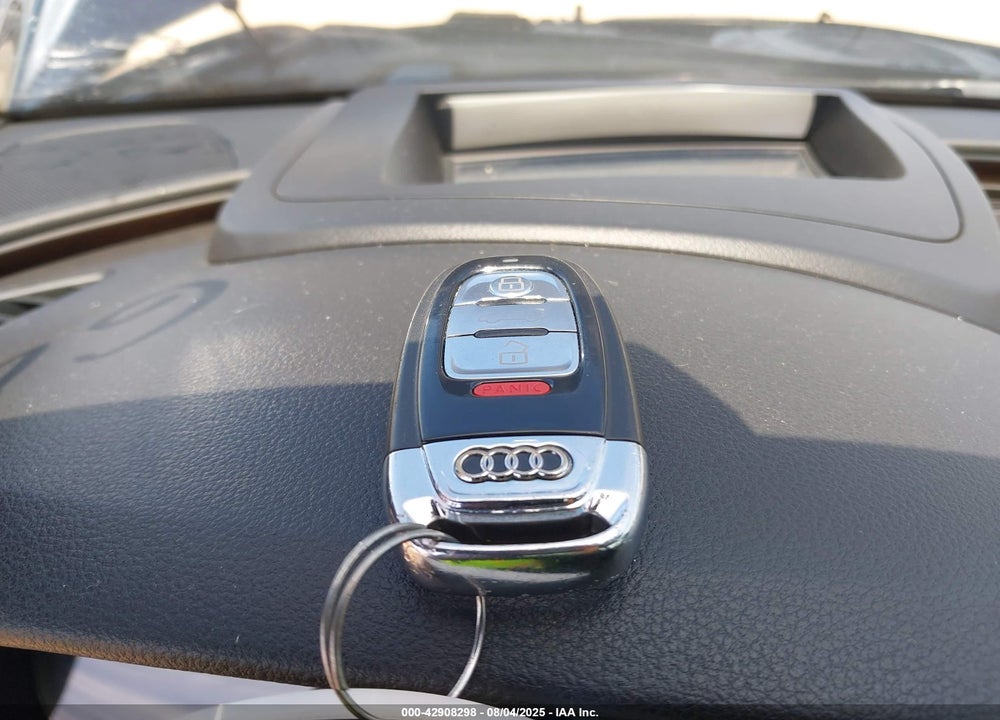 2016 AUDI A7 VIN: WAU2GAFC2GN182211