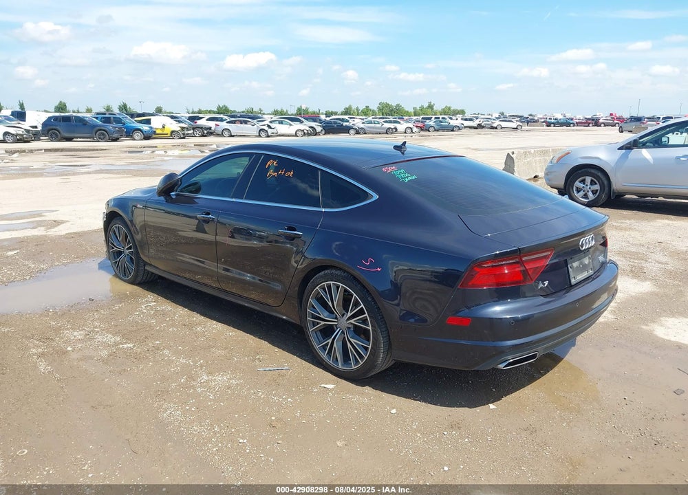 2016 AUDI A7 VIN: WAU2GAFC2GN182211