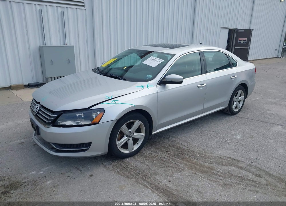 2013 VOLKSWAGEN PASSAT VIN: 1VWBP7A36DC085871