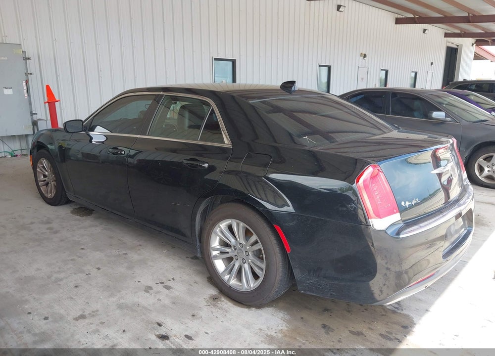 2018 CHRYSLER 300 VIN: 2C3CCAAG5JH117354