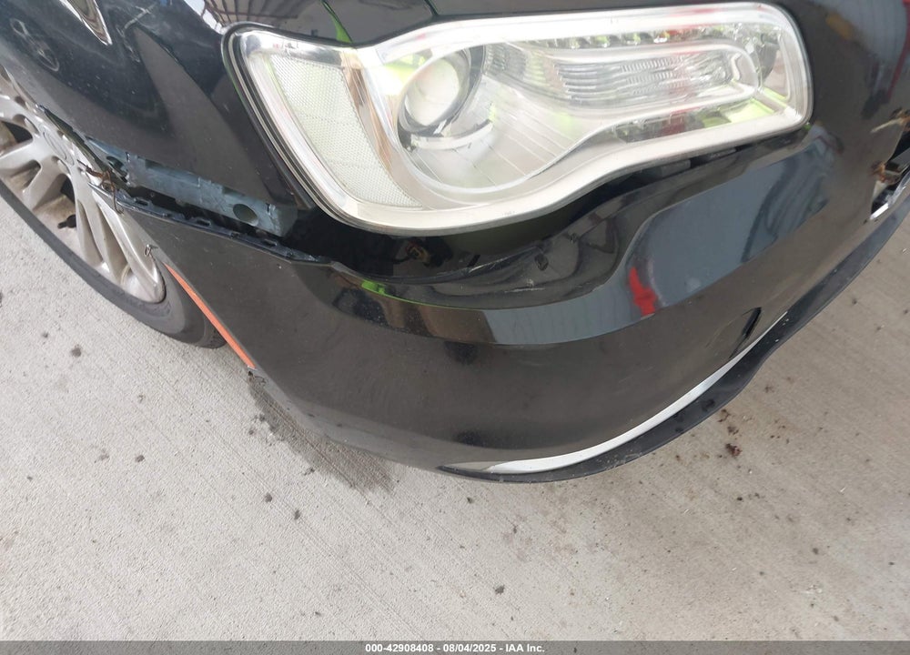 2018 CHRYSLER 300 VIN: 2C3CCAAG5JH117354
