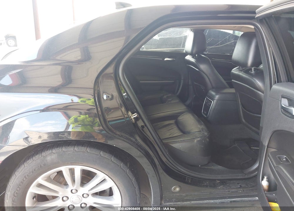 2018 CHRYSLER 300 VIN: 2C3CCAAG5JH117354