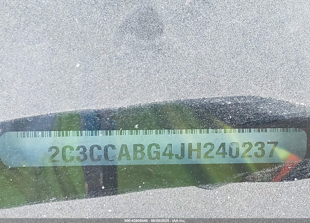 2018 CHRYSLER 300 VIN: 2C3CCABG4JH240237