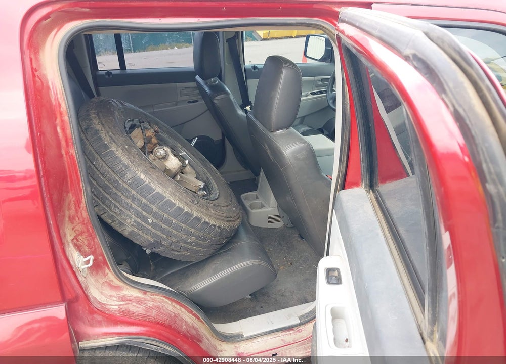 2008 JEEP LIBERTY VIN: 1J8GN28K28W224616
