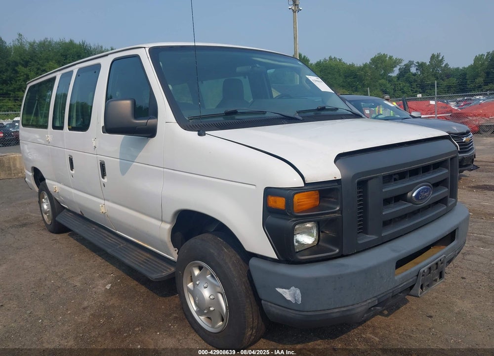 2013 FORD E-350 SUPER DUTY XL VIN: 1FBNE3BL8DDB33222