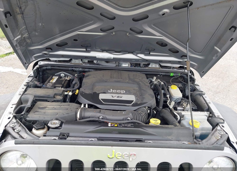 2017 JEEP WRANGLER / VIN: 1C4AJWAG4HL700145