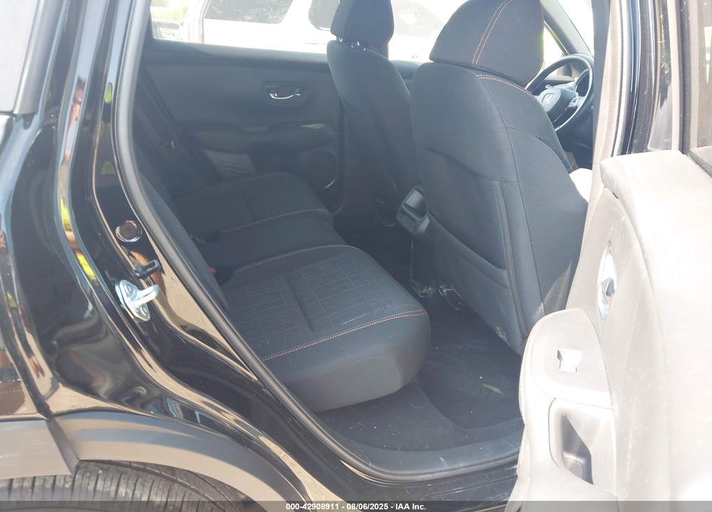 2024 HONDA HR-V VIN: 3CZRZ2H56RM730718