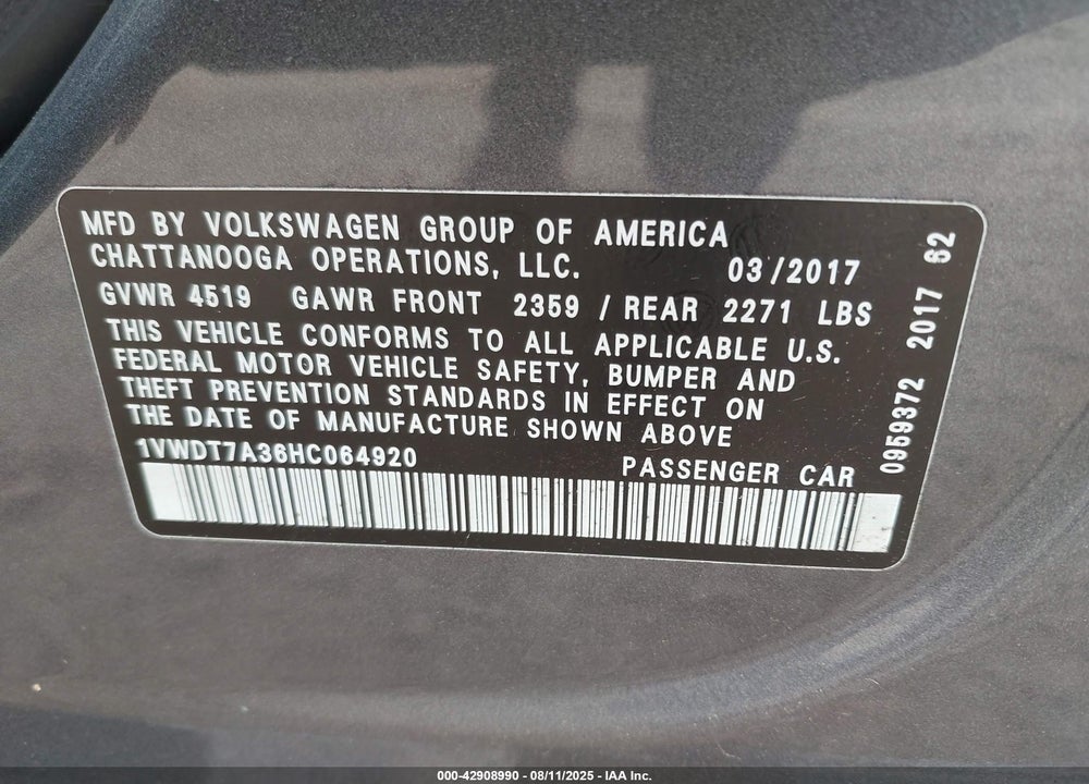 2017 VOLKSWAGEN PASSAT VIN: 1VWDT7A36HC064920