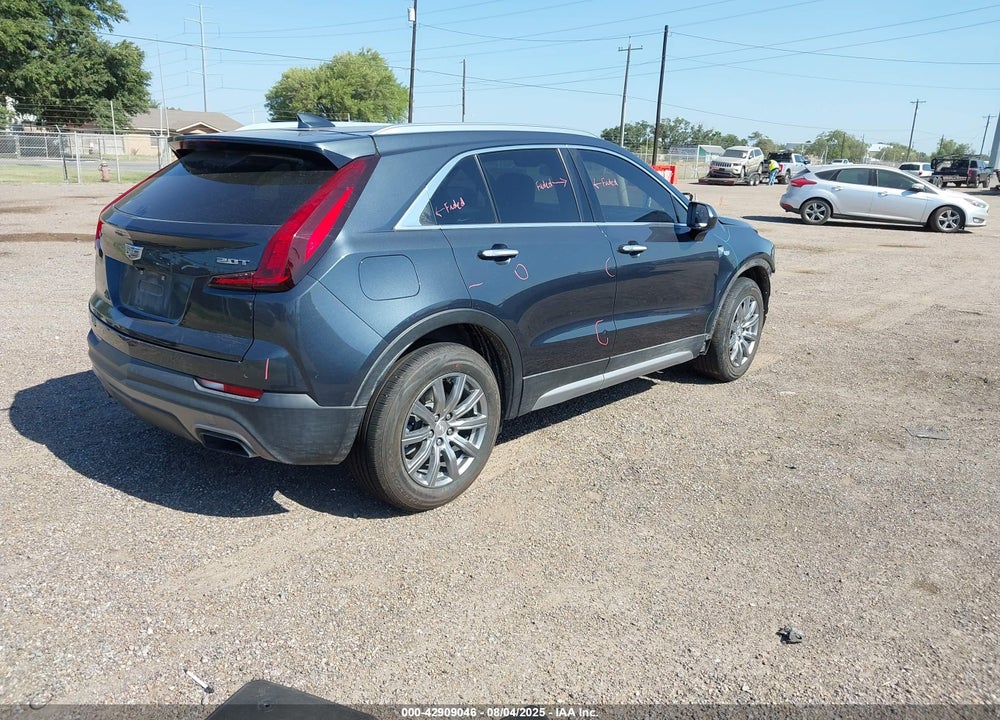 2019 CADILLAC XT4 VIN: 1GYFZCR41KF119323