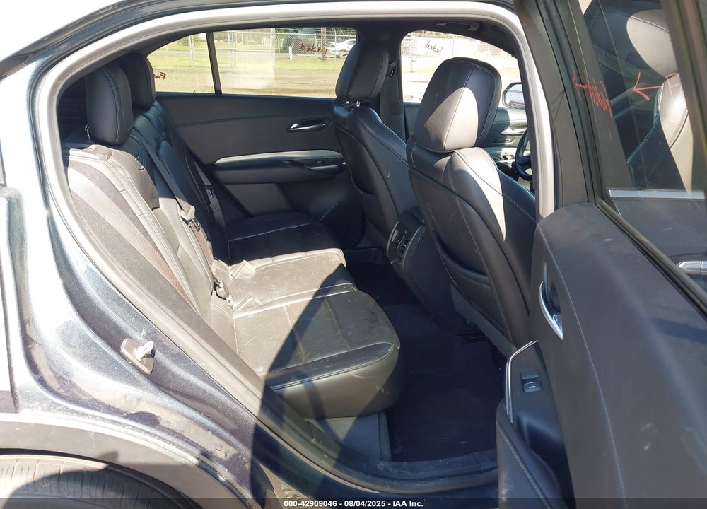2019 CADILLAC XT4 VIN: 1GYFZCR41KF119323