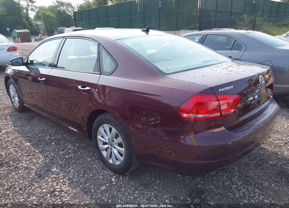 2014 VOLKSWAGEN PASSAT VIN: 1VWAP7A33EC018044