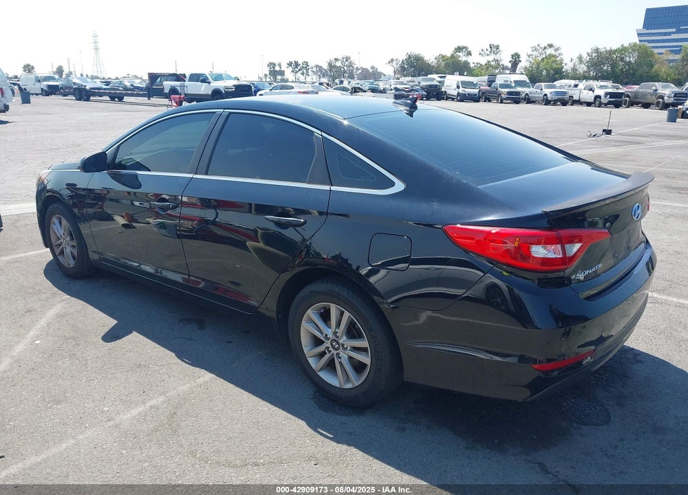 2016 HYUNDAI SONATA VIN: 5NPE24AF5GH322401