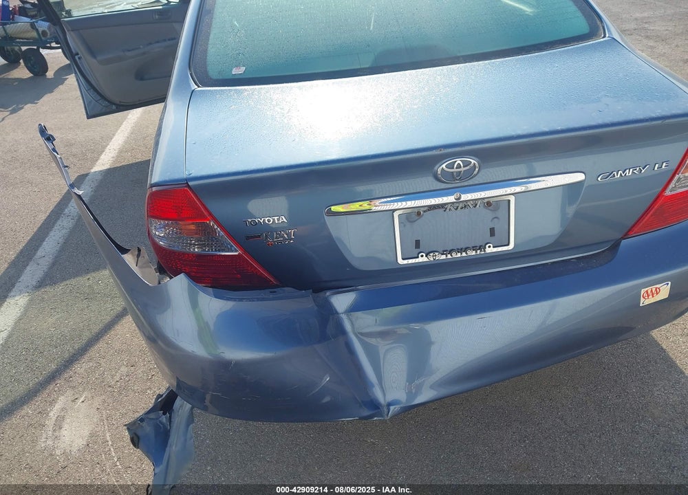 2004 TOYOTA CAMRY LE VIN: 4T1BE32K04U819160