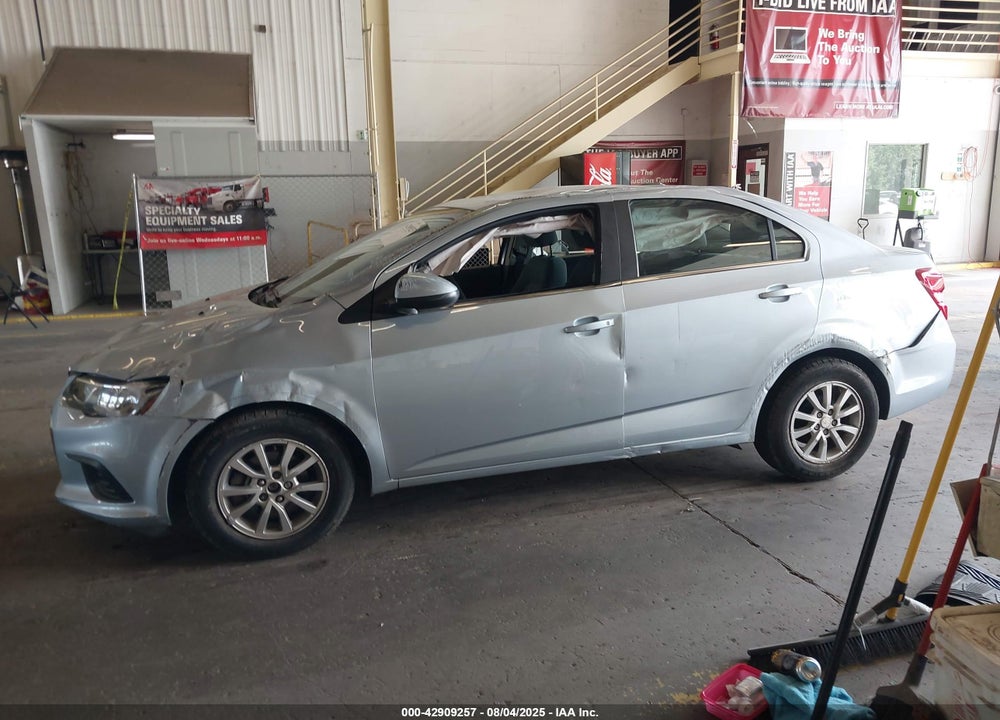 2017 CHEVROLET SONIC VIN: 1G1JD5SH2H4128889