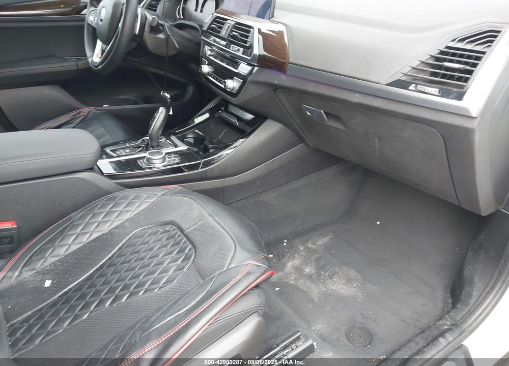 2021 BMW X3 VIN: 5UXTY5C07M9E65652
