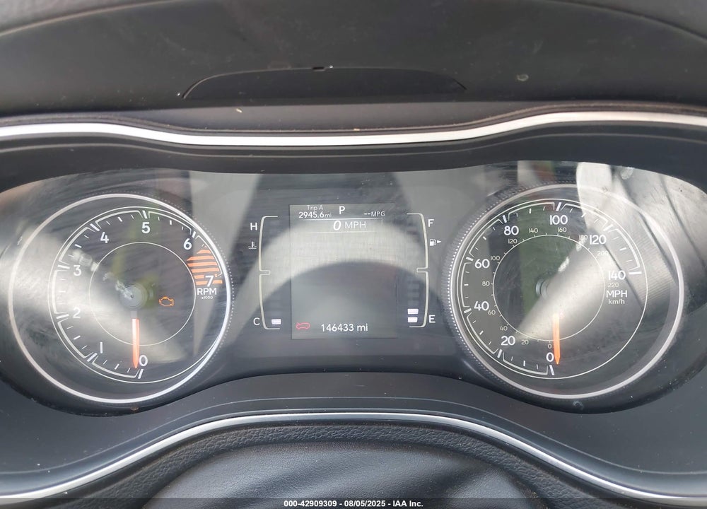 2019 JEEP CHEROKEE VIN: 1C4PJLCB7KD148099