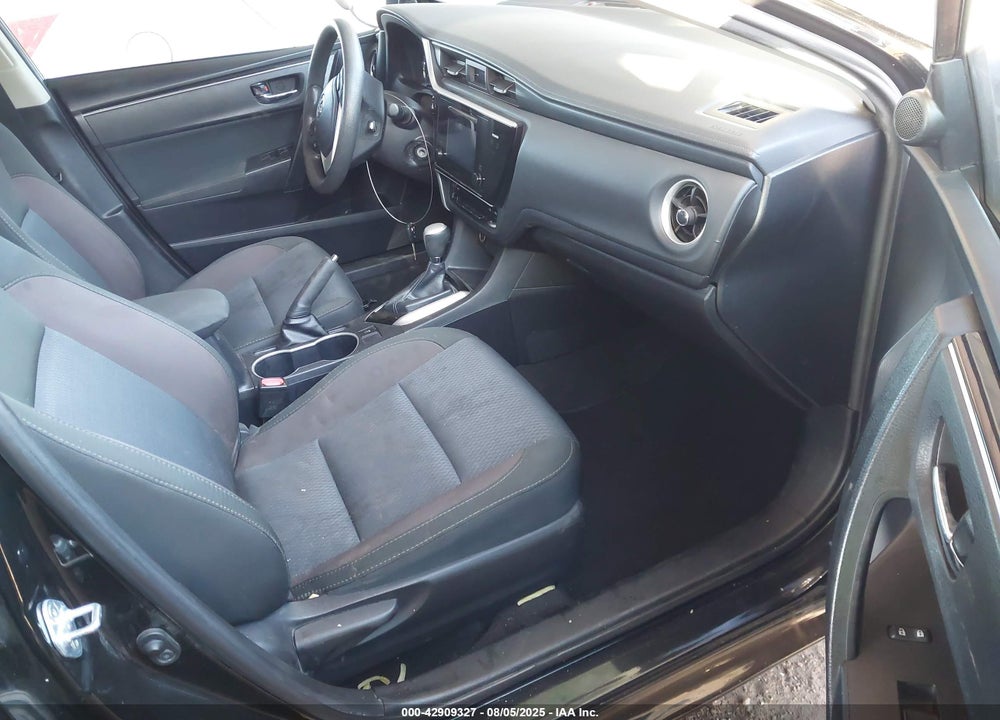 2017 TOYOTA COROLLA VIN: 2T1BURHE7HC904804