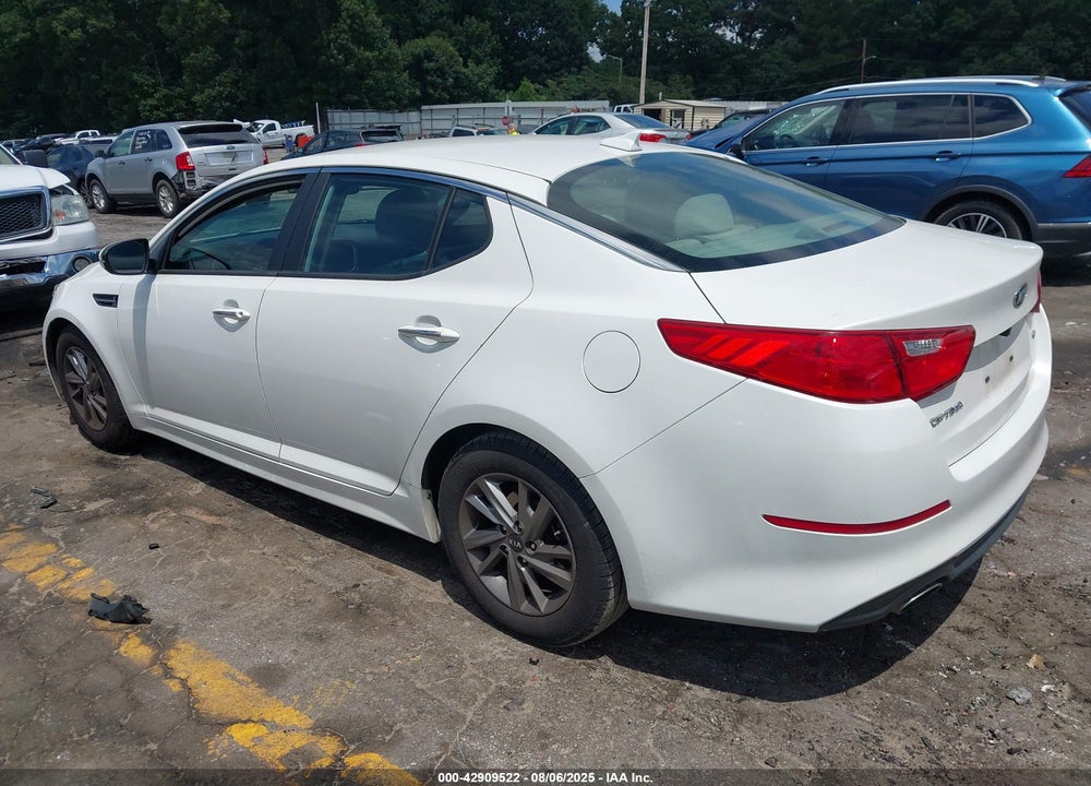 2015 KIA OPTIMA VIN: KNAGM4A78F5619329