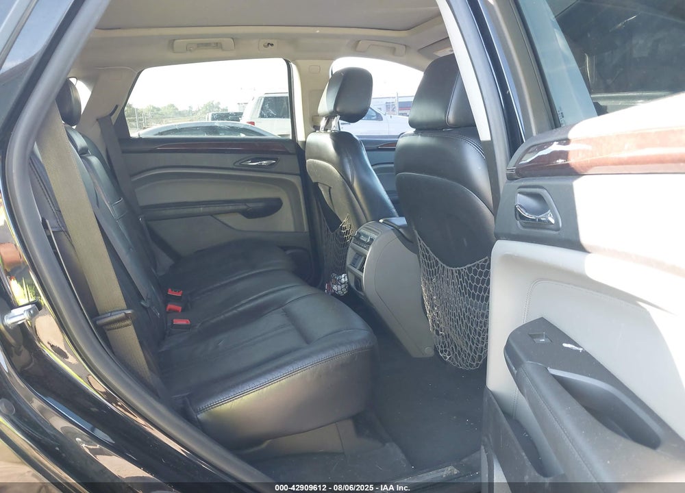 2011 CADILLAC SRX VIN: 3GYFNKE61BS565061