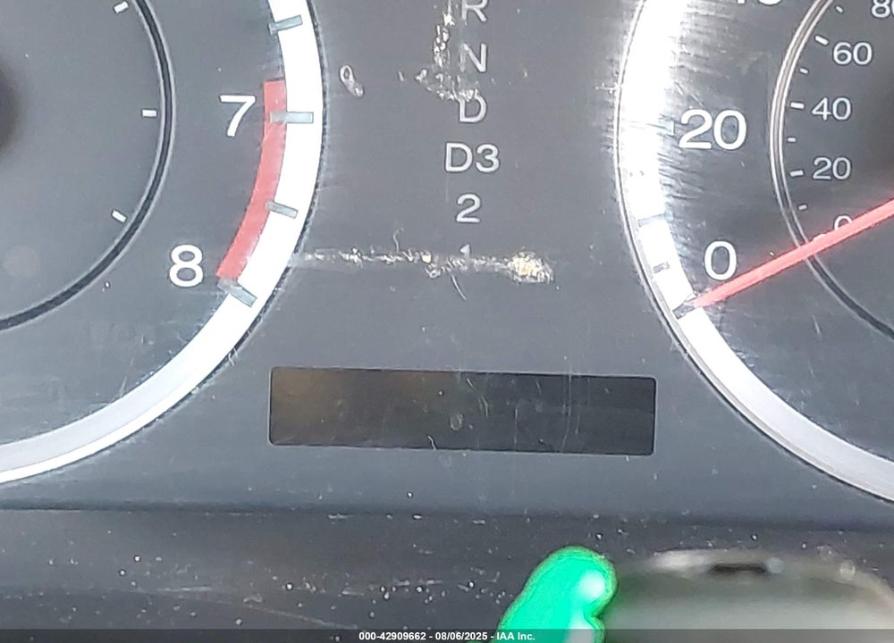 2010 HONDA ACCORD VIN: 1HGCP3F81AA004885