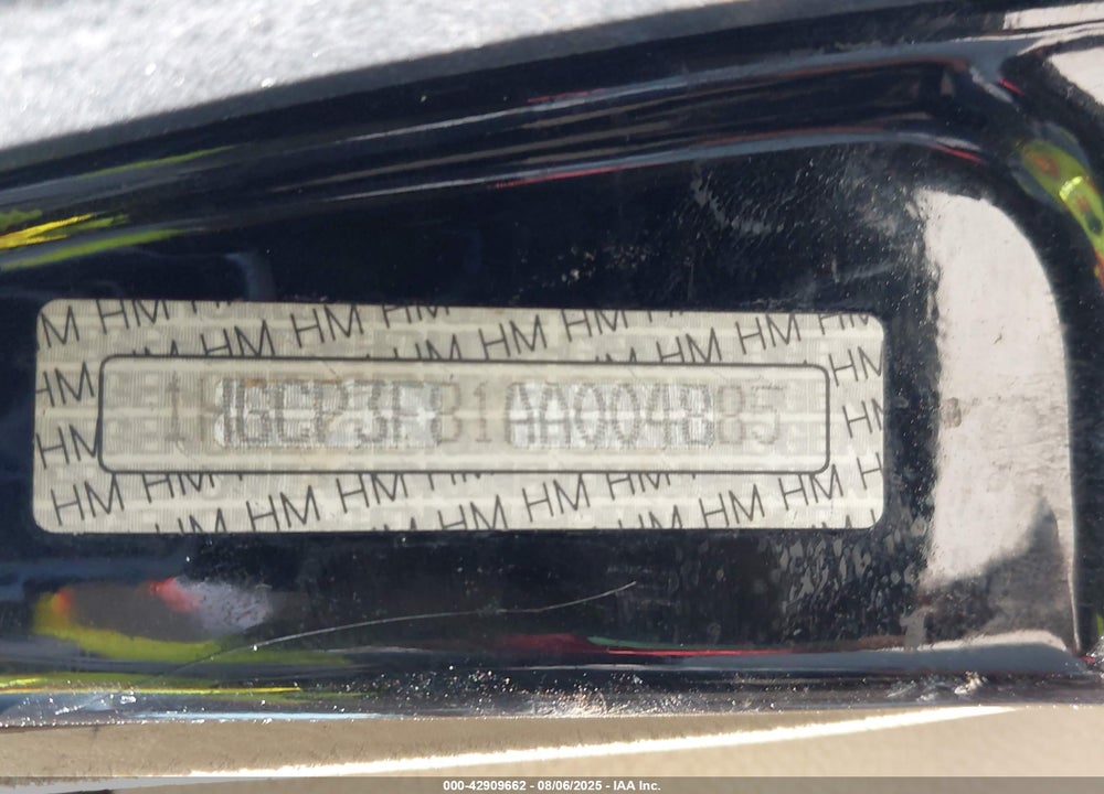 2010 HONDA ACCORD VIN: 1HGCP3F81AA004885