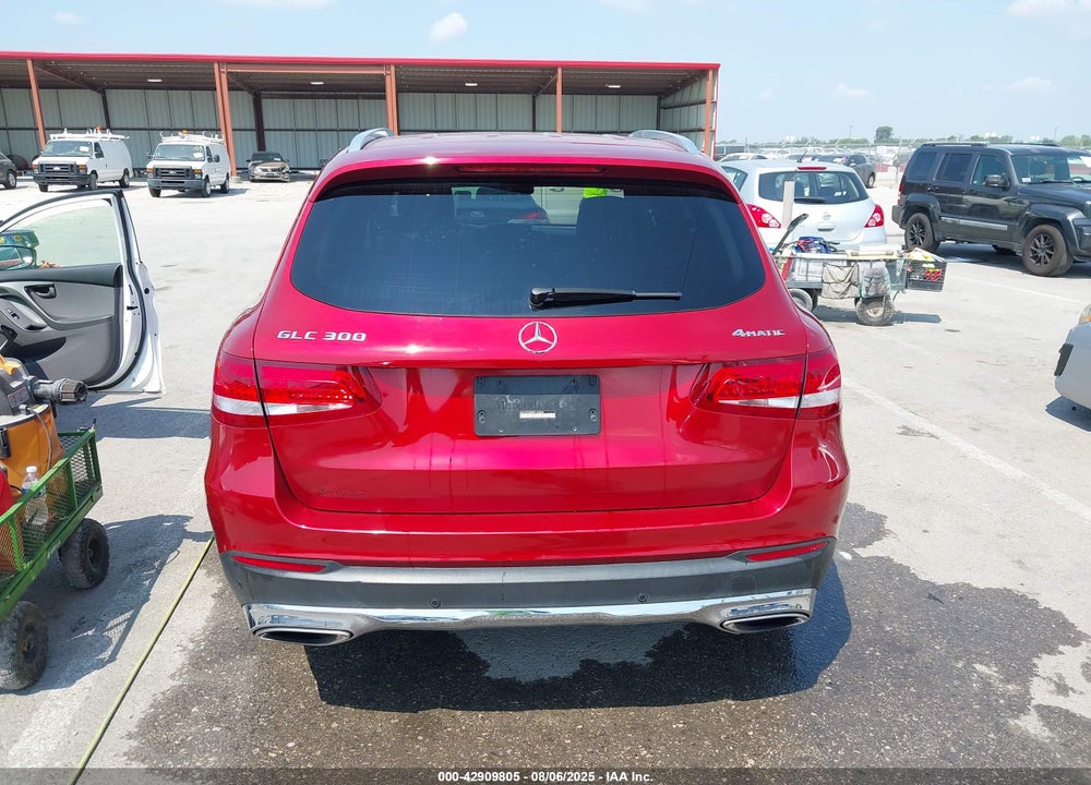 2017 MERCEDES-BENZ GLC 300 4MATIC VIN: WDC0G4KB8HF162009