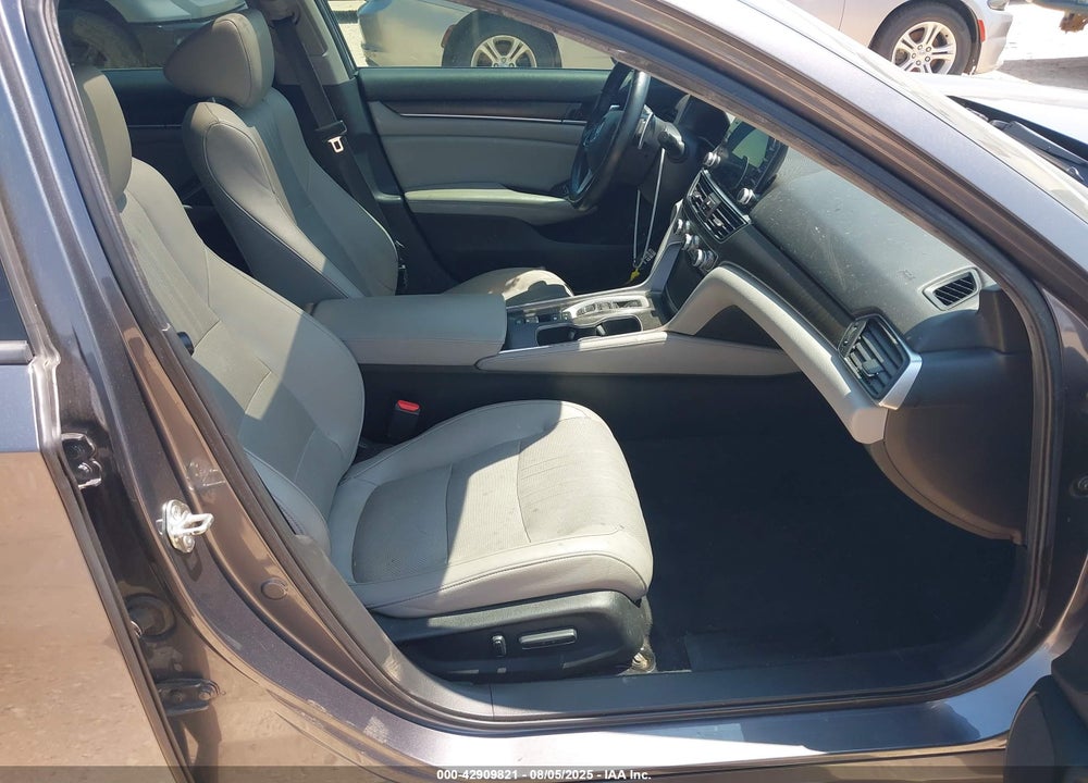 2019 HONDA ACCORD HYBRID EX-L VIN: 1HGCV3F5XKA012111