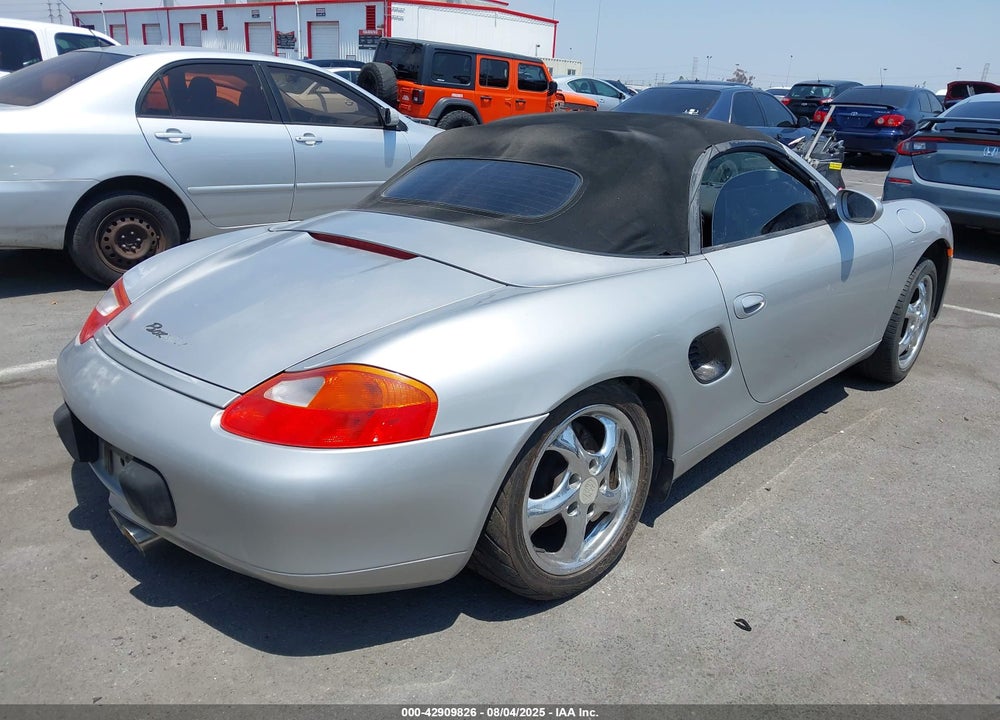 1999 PORSCHE BOXSTER VIN: WP0CA2980XU621062