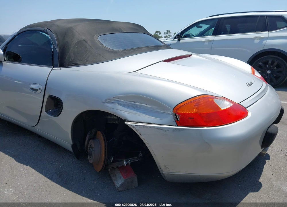 1999 PORSCHE BOXSTER VIN: WP0CA2980XU621062