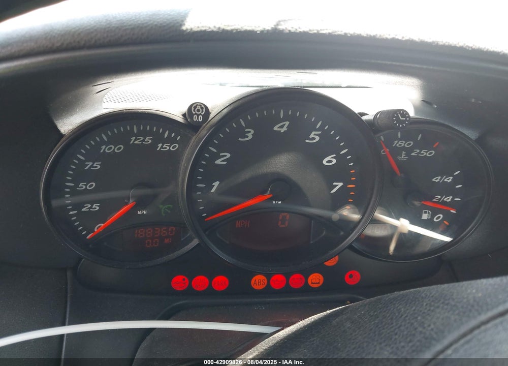 1999 PORSCHE BOXSTER VIN: WP0CA2980XU621062