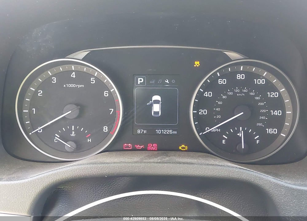 2018 HYUNDAI ELANTRA SEL VIN: 5NPD84LF4JH388131