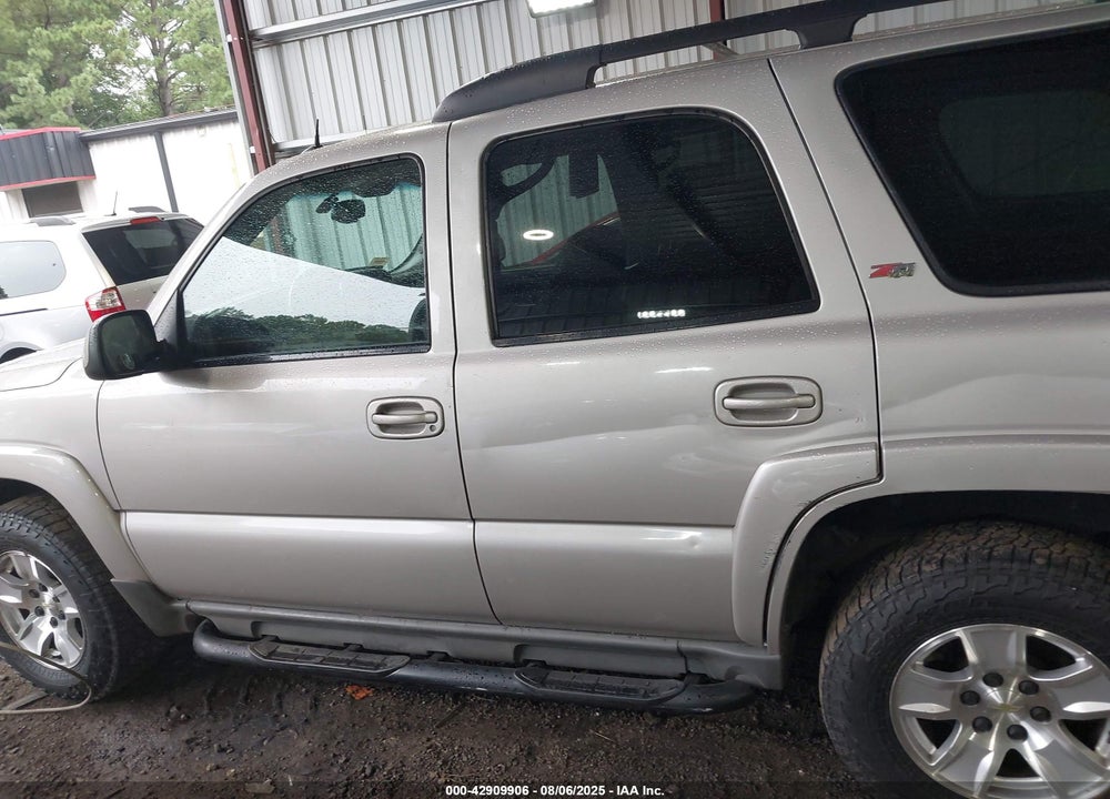 2005 CHEVROLET TAHOE Z71 VIN: 1GNEK13T65R180512