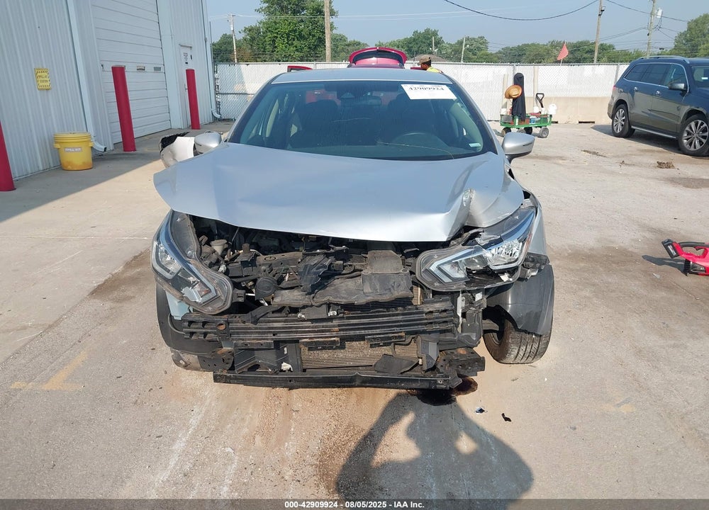 2020 NISSAN VERSA VIN: 3N1CN8EV3LL875228
