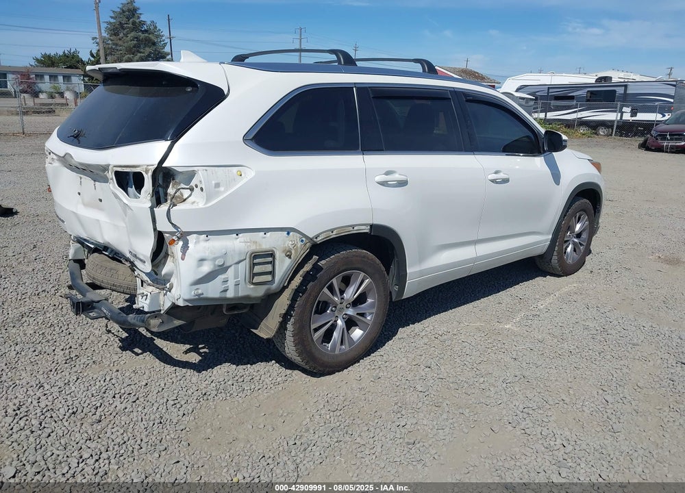 2015 TOYOTA HIGHLANDER VIN: 5TDJKRFH4FS167743