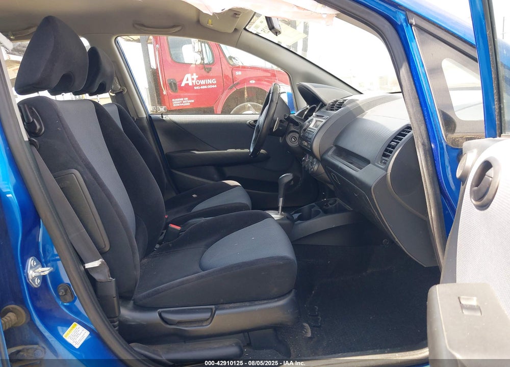 2007 HONDA FIT SPORT VIN: JHMGD38637S022116