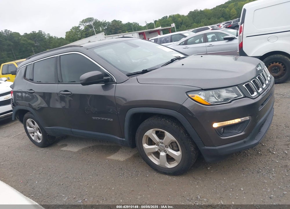 2019 JEEP COMPASS VIN: 3C4NJCBB2KT636458