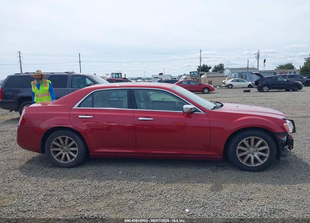 2012 CHRYSLER 300C VIN: 2C3CCAET5CH160747