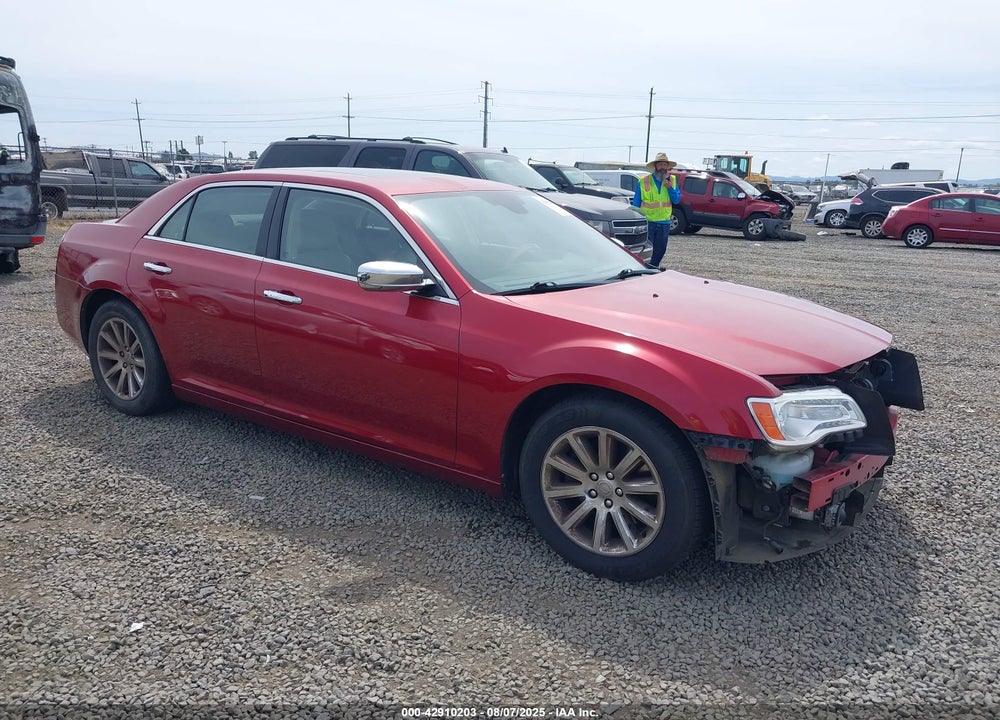 2012 CHRYSLER 300C VIN: 2C3CCAET5CH160747