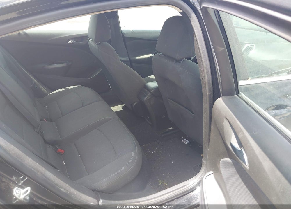 2018 CHEVROLET CRUZE VIN: 1G1BE5SM3J7157014