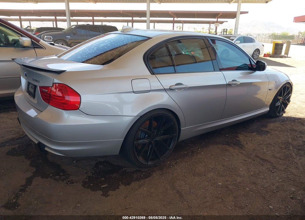 2009 BMW 3 SERIES VIN: WBAPM77539NL87945