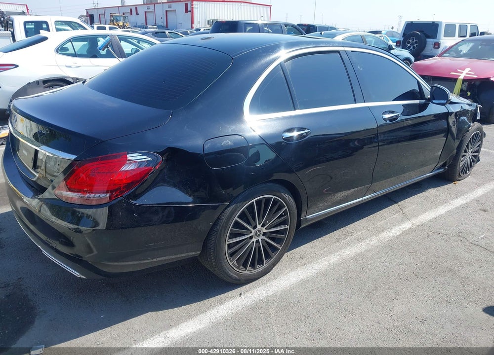2021 MERCEDES-BENZ C 300 SEDAN VIN: W1KWF8DB1MR644861