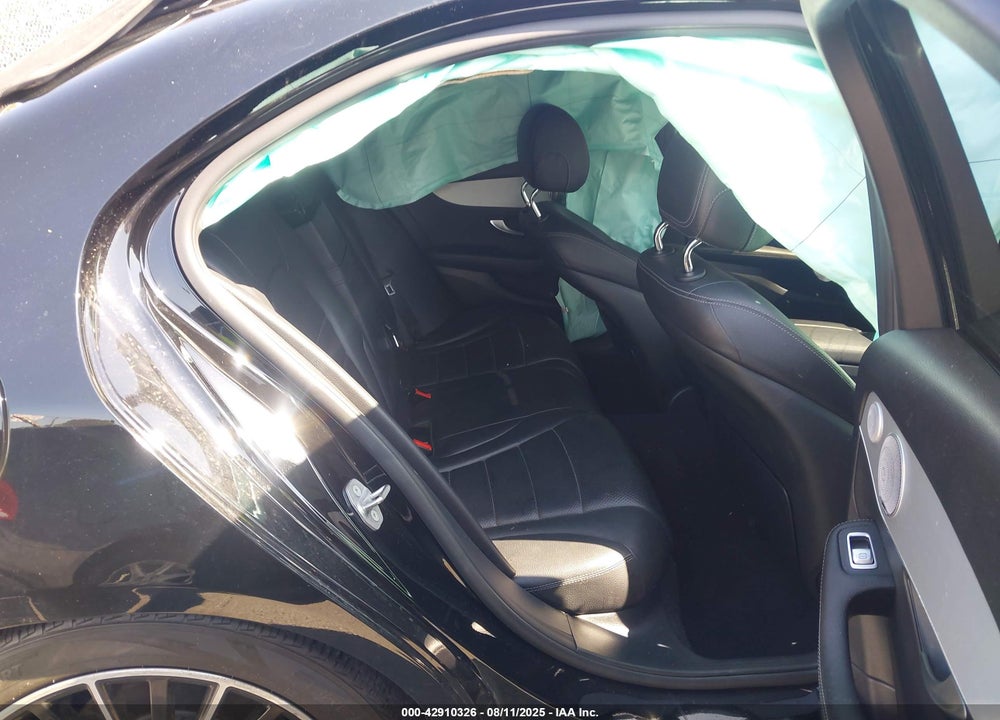 2021 MERCEDES-BENZ C 300 SEDAN VIN: W1KWF8DB1MR644861