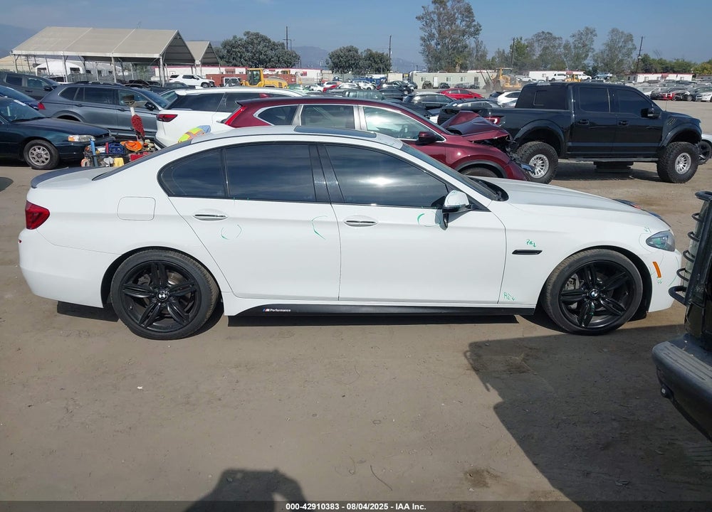 2016 BMW 5 SERIES VIN: WBA5B1C54GG554086