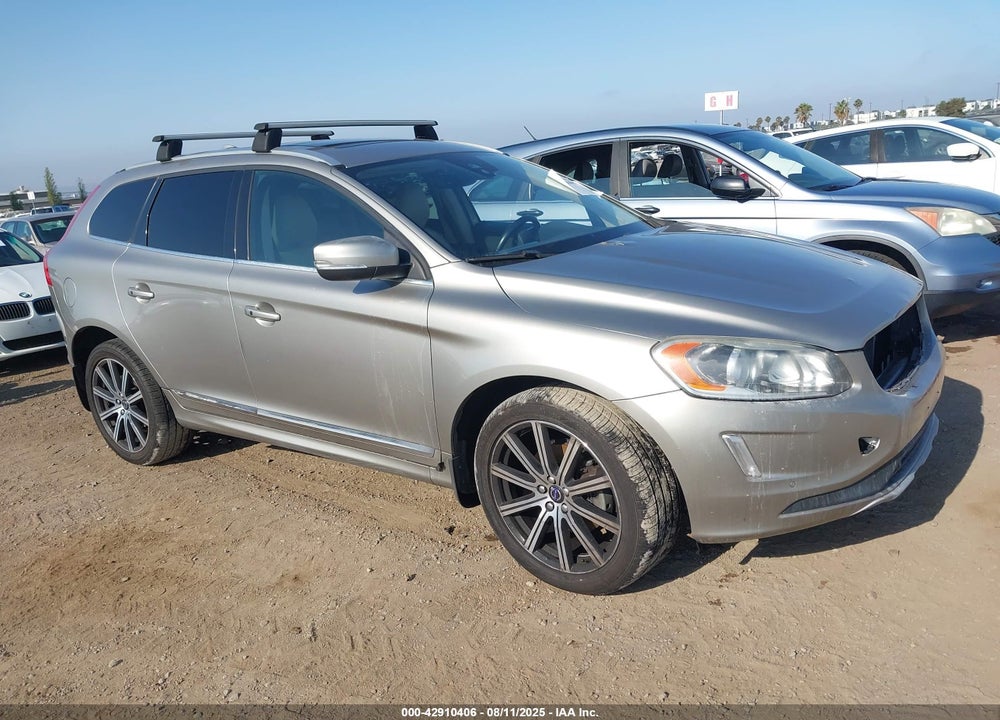 2016 VOLVO XC60 T6 DRIVE-E VIN: YV449MDK9G2895915